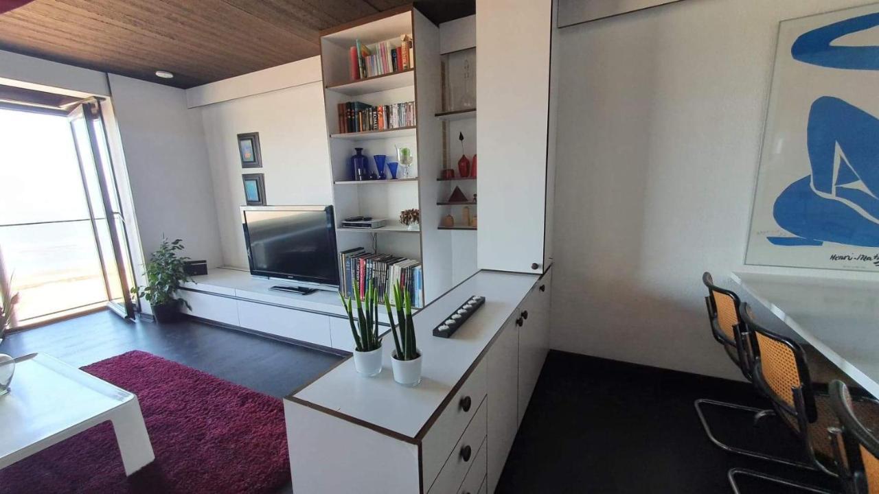 Modern appartement met frontaal zeezicht en privé parking Knokke-Heist Buitenkant foto