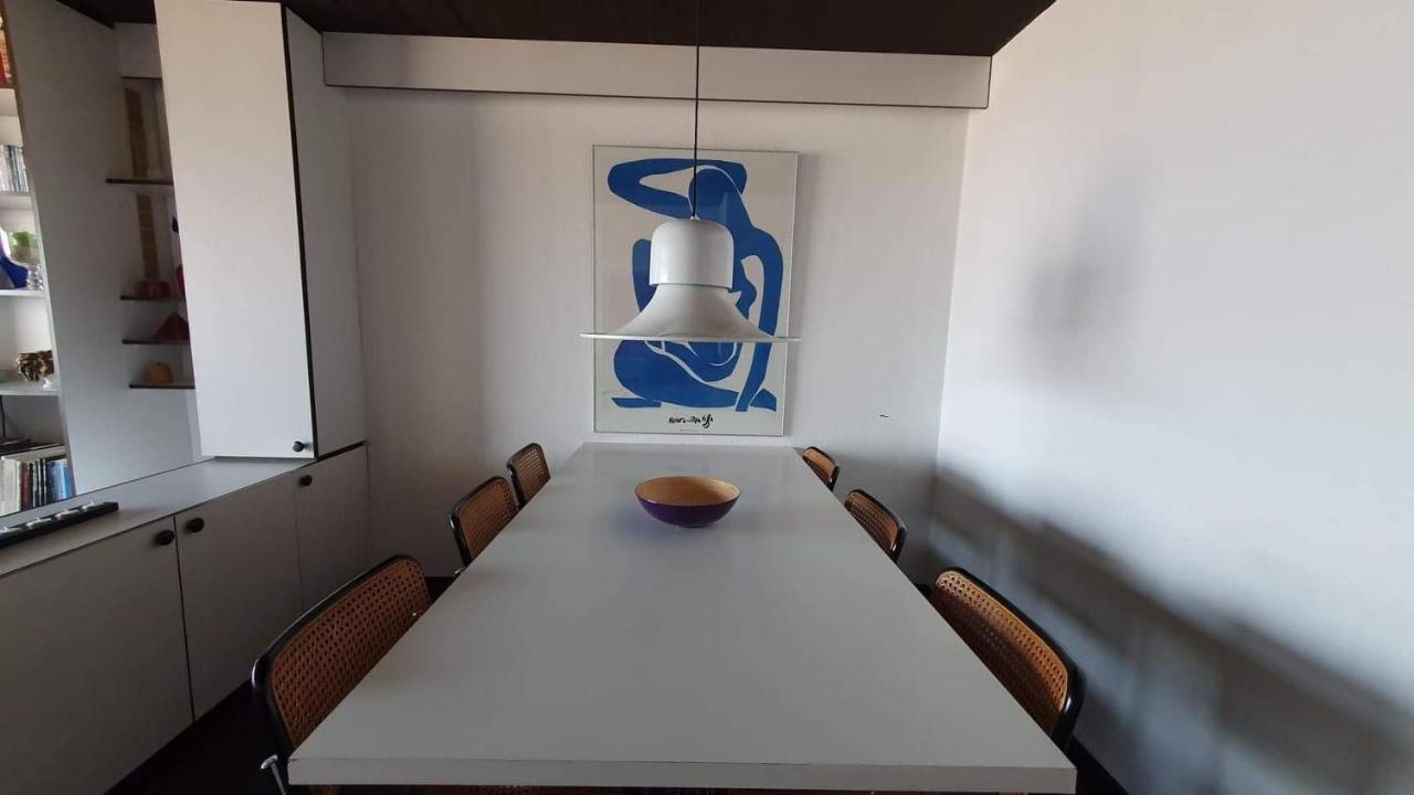 Modern appartement met frontaal zeezicht en privé parking Knokke-Heist Buitenkant foto